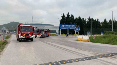 İzmit'te otomobil fabrikasında yangın