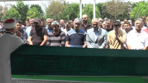 Denizde boğulan üniversite öğrencisi son yolculuğuna uğurlandı