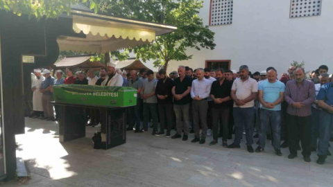 Evlat katili baba tutuklandı, öldürdüğü oğlu toprağa verildi