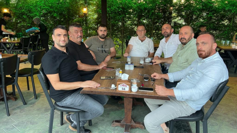 İş İnsanları Çadır Kandıra Sofrası'nda buluştu