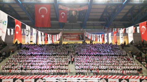 Atatürk'ün sevdiği şarkılar bin kadın tarafından söylendi