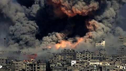 Filistin: "İsrail, son 3 günde 8 hastaneyi bombaladı"