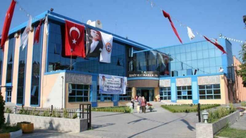 İzmit İlçe Nüfus Müdürlüğü Pazar günü o saatlerde açık olacak