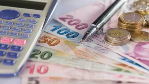 Emekliye ek zamda heyecanlı bekleyiş! İlave zam ocak maaşlarına yetişecek mi?