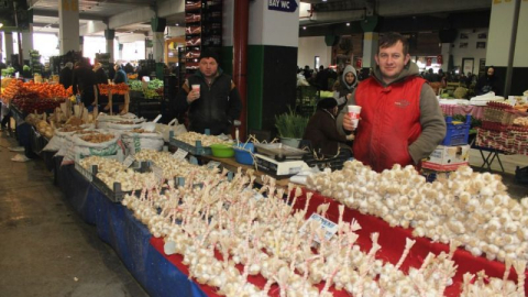 Perşembe Pazarı’nda sarımsak 120 liraya düştü