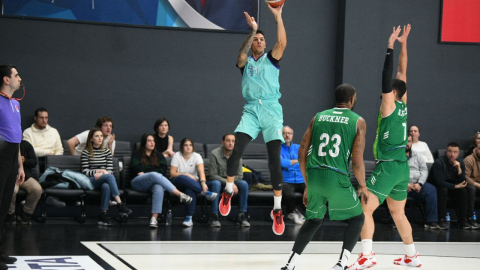 Çayırova Belediyesi, Ormanspor'u son saniye basketiyle yendi