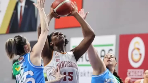 İzmitli periler play-off serisinde 1-1 yaptı