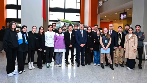 TÜBİTAK Başkanı, üniversite öğrencileri ve akademisyenleriyle buluştu