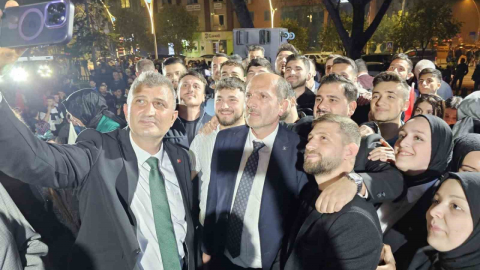 Başkan Sezer: 'Kocaeli'deki en yüksek oylardan birini alacağımızı söylemiştik ve aldık'