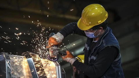 Sanayi üretimi aylık yüzde 3,2 arttı