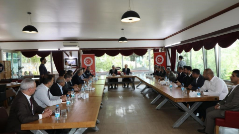 Başkan Ömeroğlu'ndan muhtarlara: 'Telefonlarınız 24 saat açık olsun'