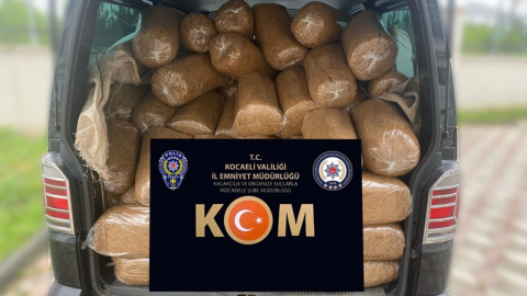 Kocaeli'de 1 ton 100 kilo gümrük kaçağı tütün ele geçirildi