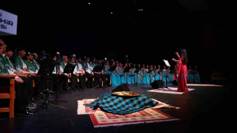 Bu konserde 'Kına gecesi' var