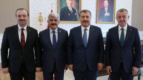 Kocaeli heyetinden Sağlık Bakanı Koca’ya önemli ziyaret