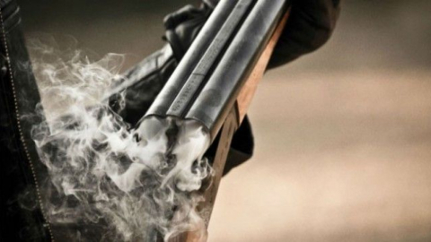 9 yaşındaki çocuk tüfekle oynarken kendisini vurdu