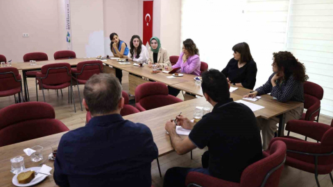 Hastanelerde refakatçi hizmeti yolda