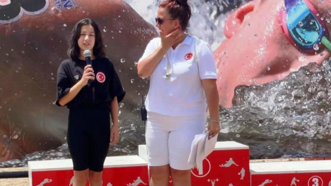 Körfezli yüzücü milli takıma seçildi