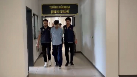 Toplu taşıma araçlarının sistemlerini hackleyen 2 şüpheli Diyarbakır'da yakalandı