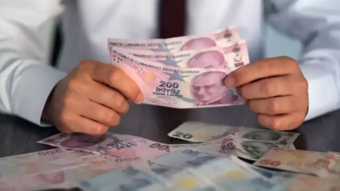 KKTC'de asgari ücrete bir zam daha! Yeni rakamı duyanlar "Yok artık" diyor