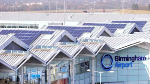 Birmingham Havalimanı’nda şüpheli araç nedeniyle uçuşlar askıya alındı