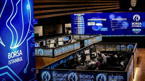 Borsa güne yatay seyirle başladı