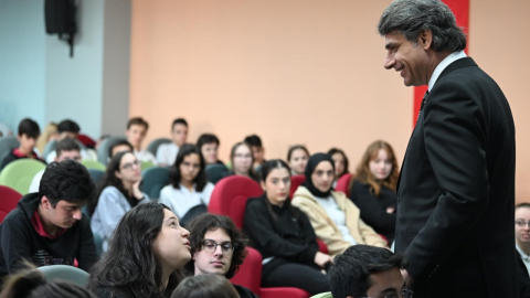 Başkan Kocaman anlattı, öğrenciler dinledi