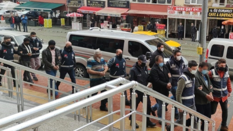 Sokak ortasında dehşet saçan şahısların cezası belli oldu