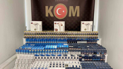 Araçtan 2 bin 300 paket kaçak sigara çıktı