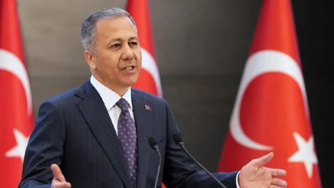 Bakan Yerlikaya'dan "provokatörlerin oyununa gelmeyin" uyarısı