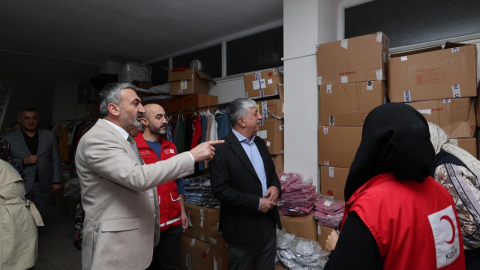 Dilovası'nda 3 bin çocuk bayramlık kıyafetine kavuştu