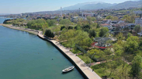 Başiskele'ye Kitap Kafe kazandırılıyor