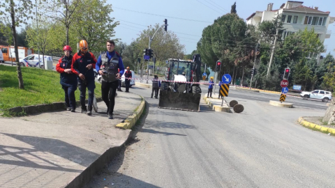 Altyapı çalışmalarında delinen doğal gaz borusu ekipleri harekete geçirdi