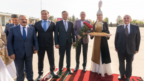 TBMM Başkanı Kurtulmuş Kırgızistan'da