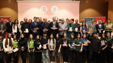Dilovası'nda kitap okuma kültürü yaygınlaşıyor