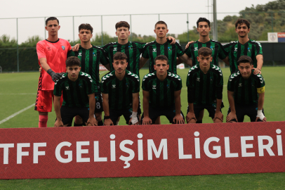 Kocaelispor U19 takımı, 2024-2025 sezonunda U19 Bölgesel Gelişim Ligi'nde şampiyon oldu