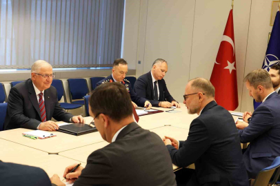 Milli Savunma Bakanı Güler, Letonyalı mevkidaşı Spruds ile görüştü