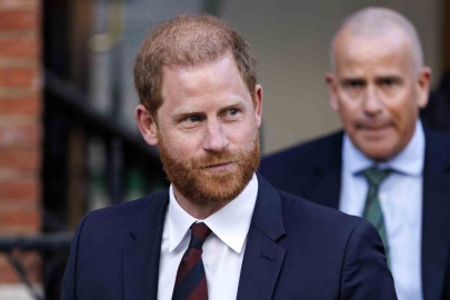 İngiltere Prensi Harry’nin soyadını "Spencer" olarak değiştireceği iddiası