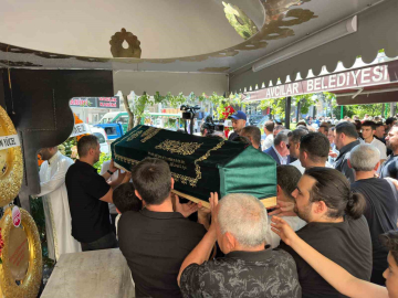 Serdar Topraktepe’nin ağabeyi Ayhan Topraktepe son yolculuğuna uğurlandı