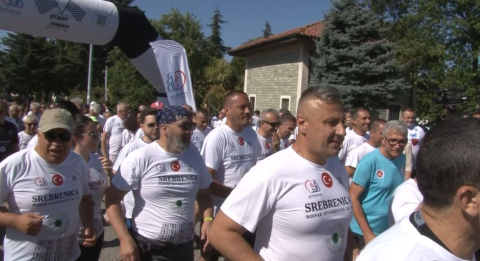 Srebrenitsa Soykırımı’nın 30. yılında hayatını kaybedenler için anma koşusu düzenlendi