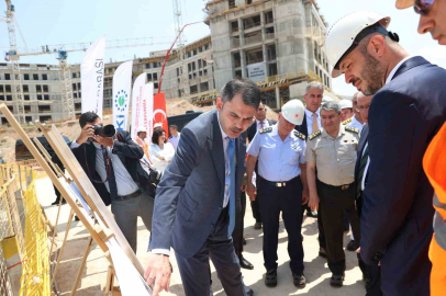 Bakan Kurum ve Bakan Güler’den Ay Yıldız Yerleşkesi’nde inceleme