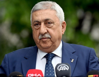 Palandöken: "Yurtdışındaki vatandaşlarımız ülkemize 700-800 milyar TL bırakıyor"