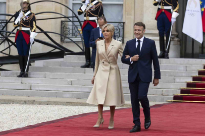 Macron çifti, "First Lady erkek doğdu" iddiasına karşı ABD’de dava açtı