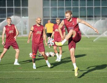 Galatasaray, yeni sezon hazırlıklarını sürdürdü