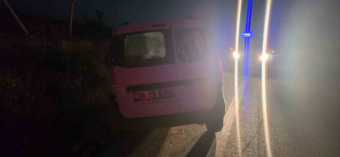 Ankara’da kontrolden çıkan araç takla attı: 3 yaralı