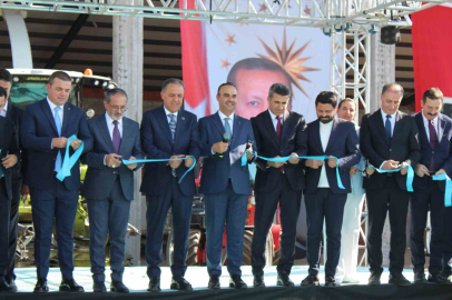 Bakan Kacır: "23 yıla asırlık başarılar sığdırarak, büyük ve güçlü Türkiye’yi inşa ettik"