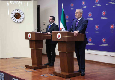 Dışişleri Bakanı Fidan: "Bu süreçlere büyük bir iyi niyet yatırıyoruz diye sizin orada ortaya koyduğunuz küçük kurnazlıkları görmüyor değiliz"