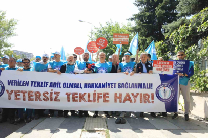 Sağlık-Sen’den oturma eylemi