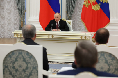 Putin: "(Trump ile) Görüşme zamanında ve çok faydalı oldu"