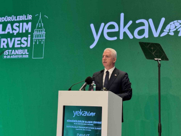 Bakan Uraloğlu: "Fiber optik altyapımızı karayolu ağlarımızda 20 bin kilometreye çıkaracağız"