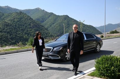 Aliyev: "Barış anlaşmasının paraflanması, Azerbaycan-Ermenistan ihtilafına fiilen son vermektedir"